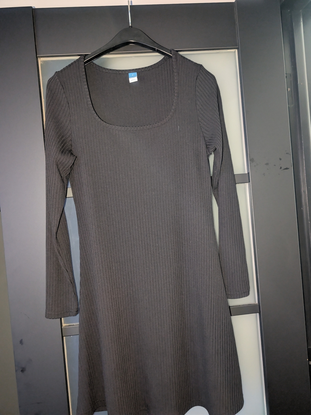 Old Navy Black Ribbed Scoop-Neck Long-Sleeve Dress